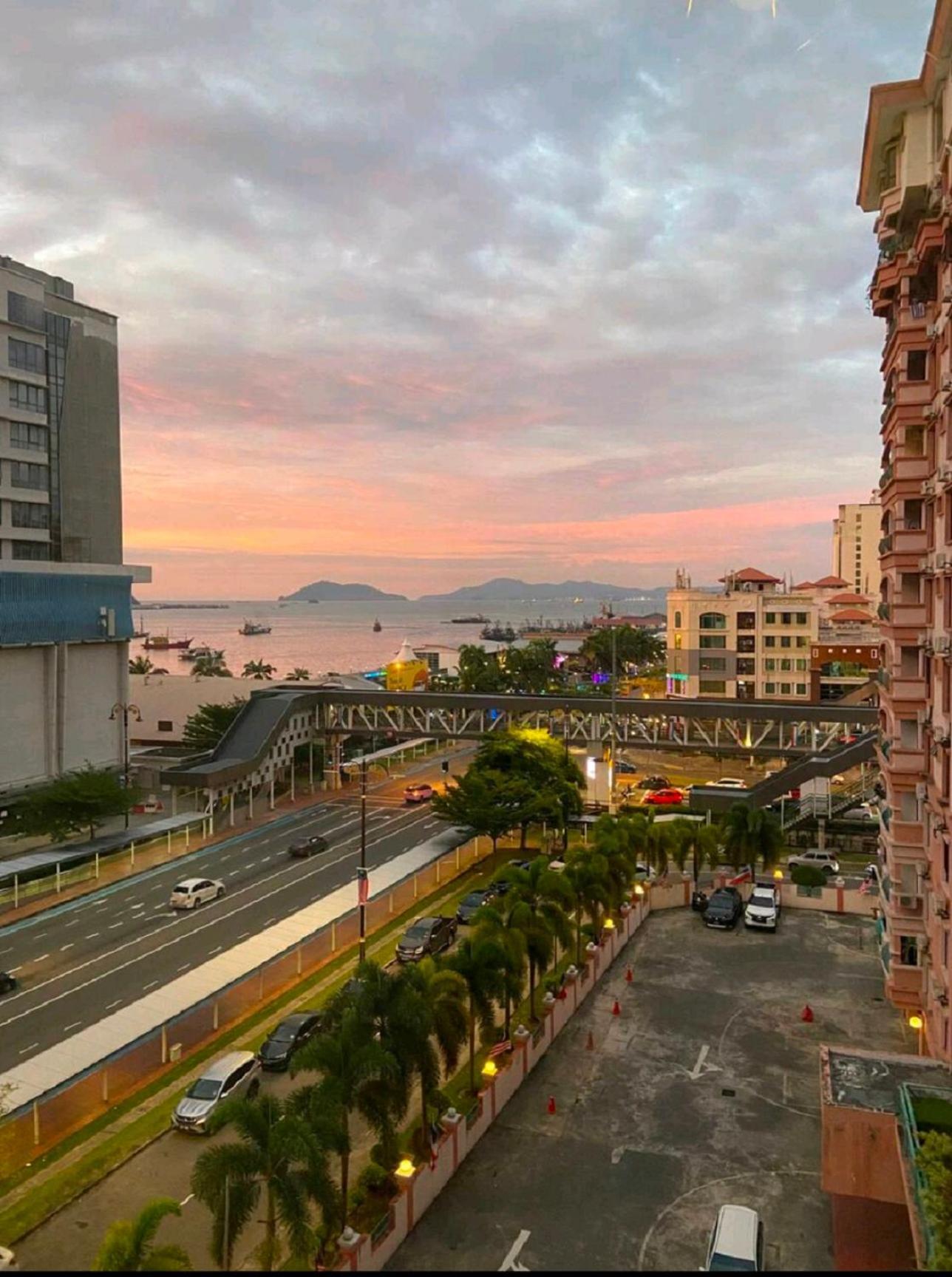 Jj Homes Marina Court 코타키나발루 외부 사진